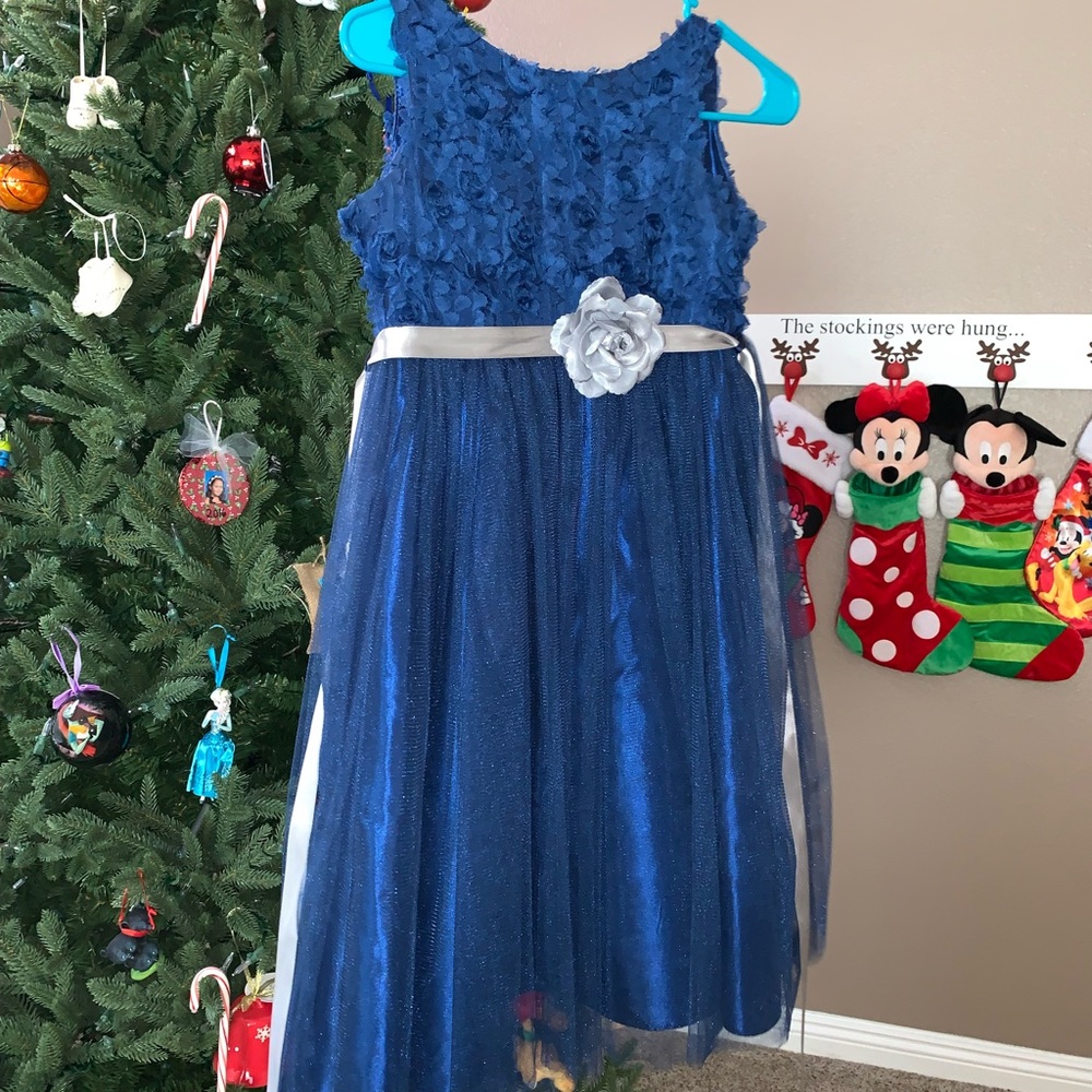 Girls dress